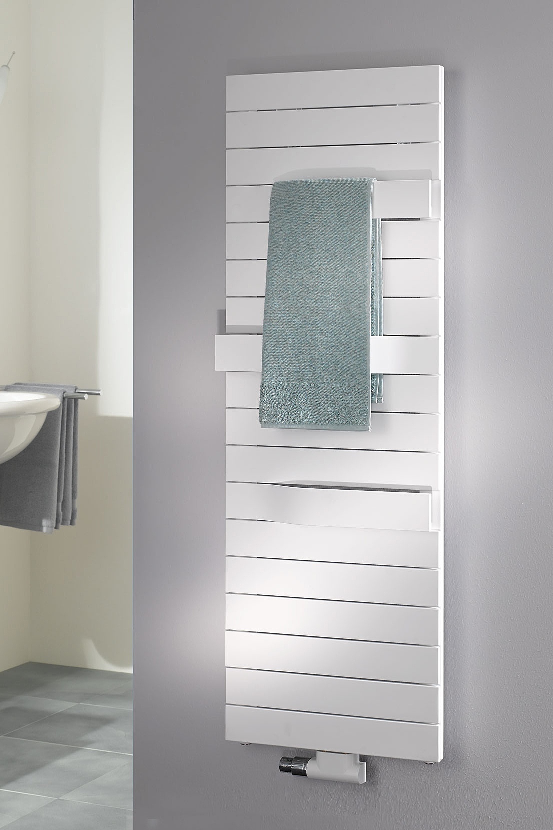 Grandeotherm – radiateur de salle de bain moderne avec cintres porte-serviettes intégrés